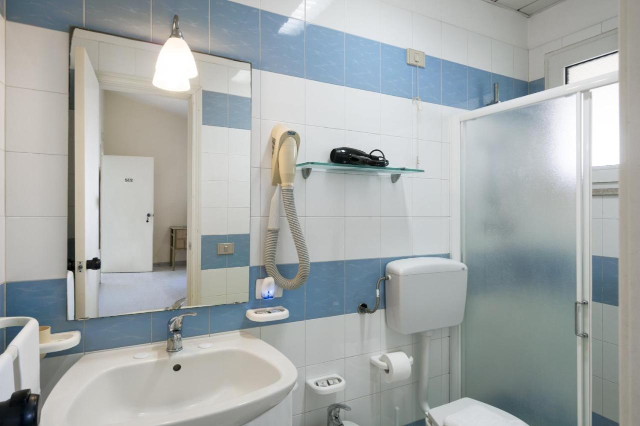 Hotel Mida Scoglitti Exterior foto