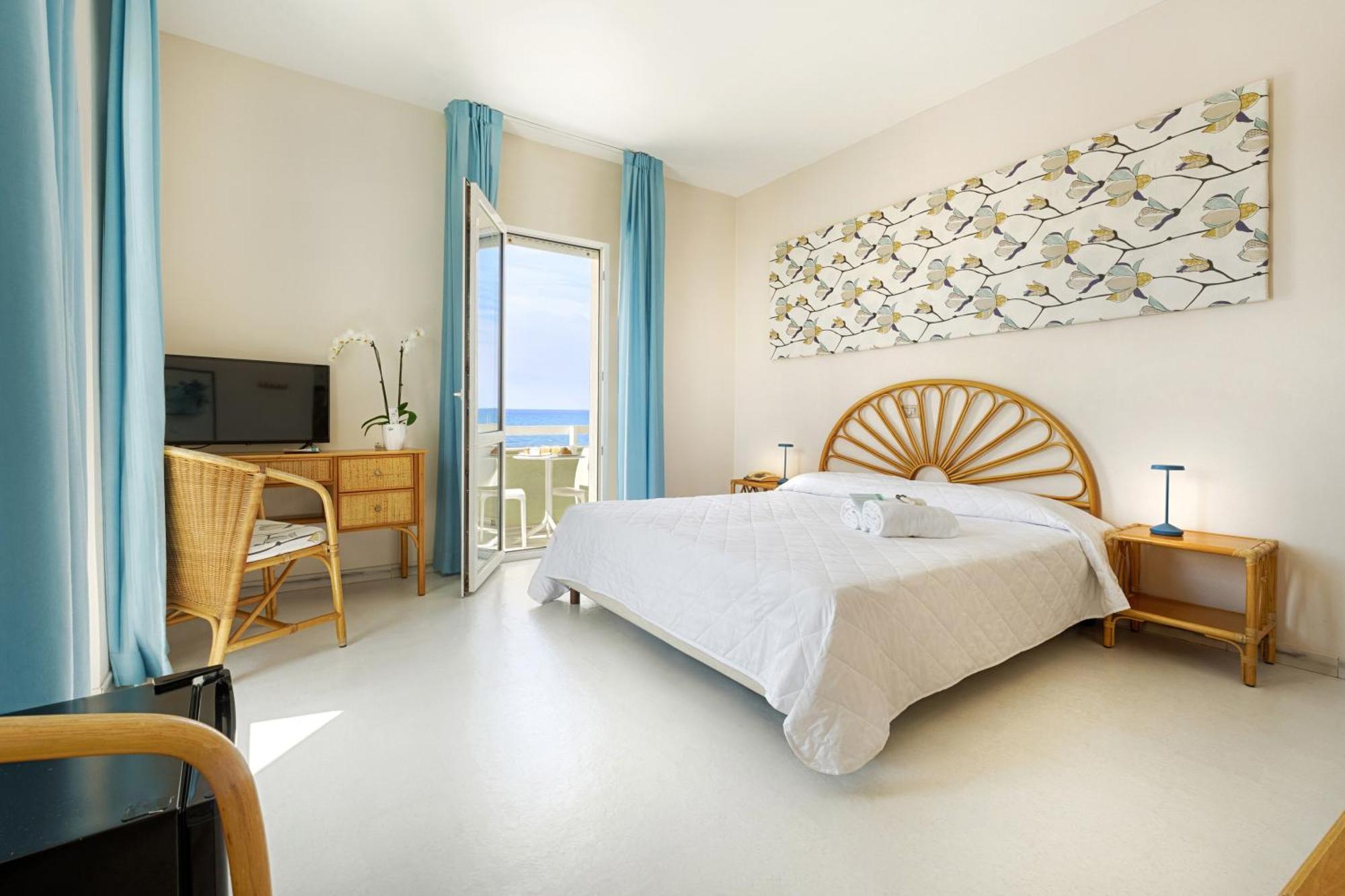 Hotel Mida Scoglitti Exterior foto