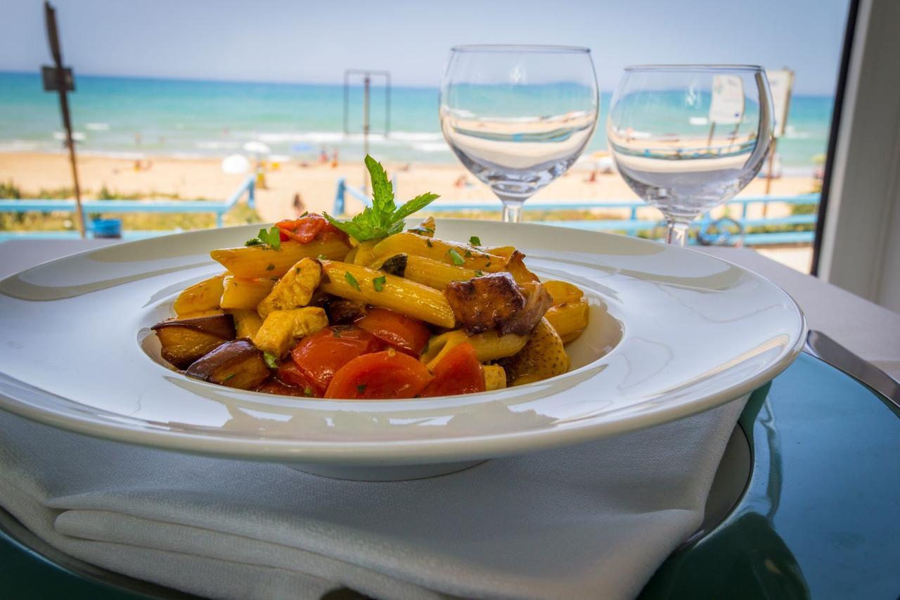 Hotel Mida Scoglitti Exterior foto
